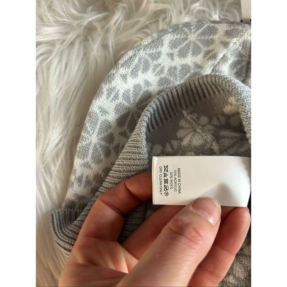 Kate Spade gray and white flower cuff beanie light winter hat main image 5